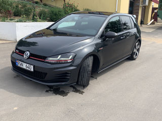 Volkswagen Golf foto 6