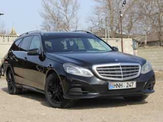 Mercedes E-Class foto 1