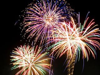 Artificii - фейерверки , la cele mai joase preturi - Intra Priveste si Alege! foto 10