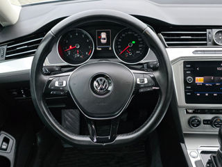 Volkswagen Passat foto 5