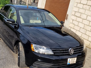 Volkswagen Jetta foto 2