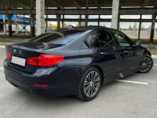 BMW 5 Series foto 3