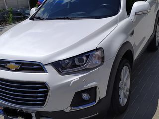 Chevrolet Captiva foto 2