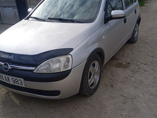 Masina la piese motor 1.4 benzin