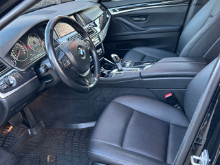 BMW 5 Series foto 7