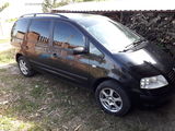 Volkswagen Sharan foto 1