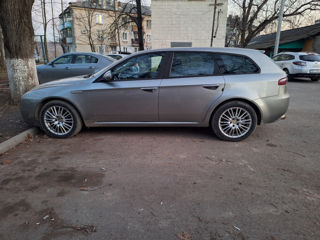 Alfa Romeo 159 foto 3