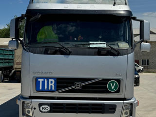 Volvo FH 480 foto 1