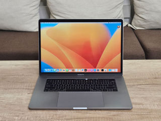 Stare ideala! Macbook Pro 15 2017 (i7 8x 4.00Ghz, 16Gb, SSD 512GB, Radeon Pro 560 4Gb)