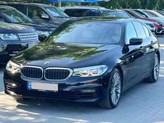 BMW 5 Series foto 1