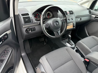 Volkswagen Touran foto 5