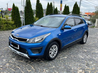 KIA Rio X-Line foto 1