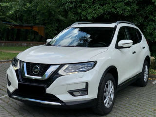 Nissan X-Trail foto 2