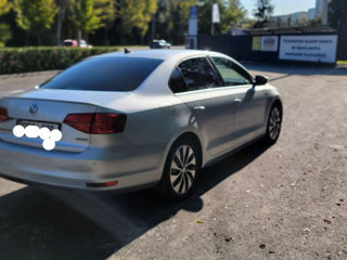 Volkswagen Jetta foto 5