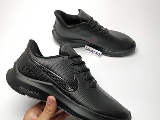 Nike pegasus turbo j all black foto 2