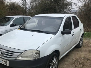 Dacia Logan foto 2