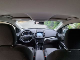 Ford Kuga foto 9