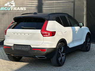 Volvo XC40 foto 6