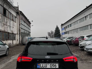 Ford Focus foto 15