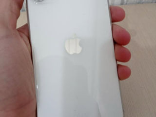 iPhone 11 foto 2