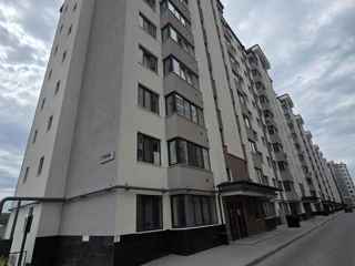 Apartament cu 3 camere, 85 m², Buiucani, Chișinău foto 1