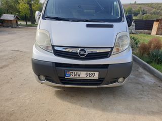 Opel Vivaro foto 7