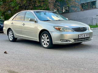 Toyota Camry foto 2