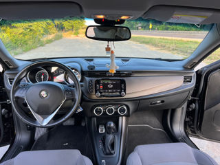 Alfa Romeo Giulietta фото 5