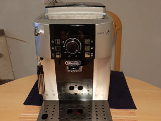 Magnifica SКофемашина DeLonghi ECAM 21.117 SB foto 4