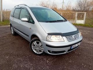 Volkswagen Sharan foto 5