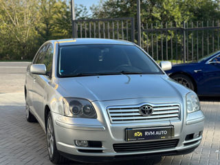 Toyota Avensis foto 3