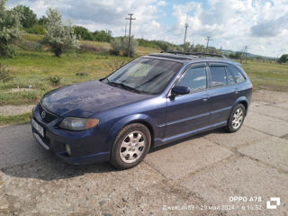 Mazda 323 foto 2