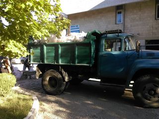 Evacuarea gunoiului-  zil - вывоз мусора foto 2