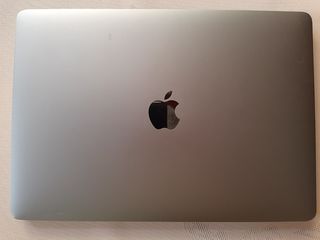 MacBook Pro 13" Space Gray 2017 foto 3
