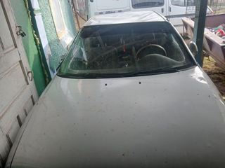 Mazda 626 foto 2