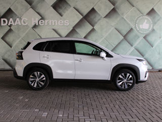 Suzuki S-Cross foto 4