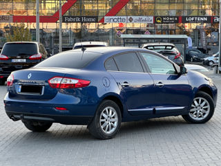 Renault Fluence foto 5