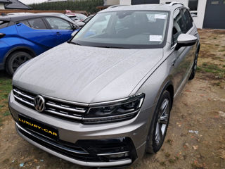 Volkswagen Tiguan foto 3