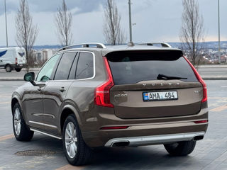 Volvo XC90 foto 2