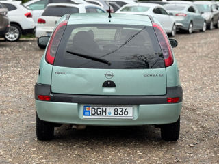Opel Corsa фото 4