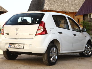 Dacia Sandero foto 3