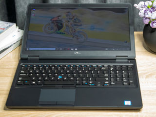 Dell Latitude 5590/ Core I5 8350U/ 16Gb Ram/ 256Gb SSD/ 15.6" HD!! фото 5