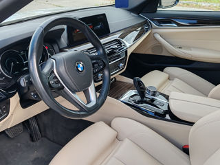 BMW 5 Series foto 13