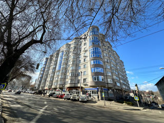 Apartament cu 3 camere, 83 m², Centru, Chișinău