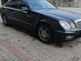 Mercedes E-Class foto 3