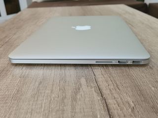 TOP! MacBook Pro 13 (i7, 16gb, ssd 256gb) foto 3