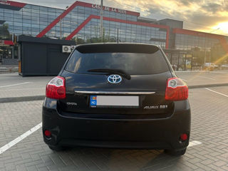 Toyota Auris foto 4