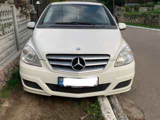 Mercedes B-Class foto 4