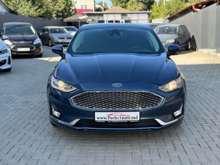 Ford Fusion foto 16