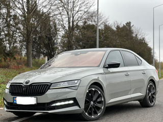 Skoda Superb foto 3